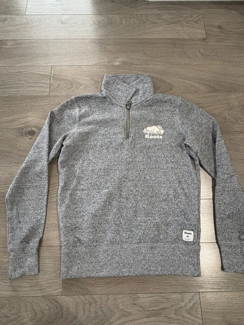 Women’s Roots Salt & Pepper Polo Sweatshirt – Size XS –Great Condition - Picture 2 of 14